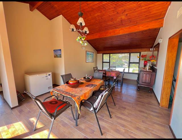 4 BEDROOM HOUSE FOR SALE IN SCOTTBURGH CENTRAL
